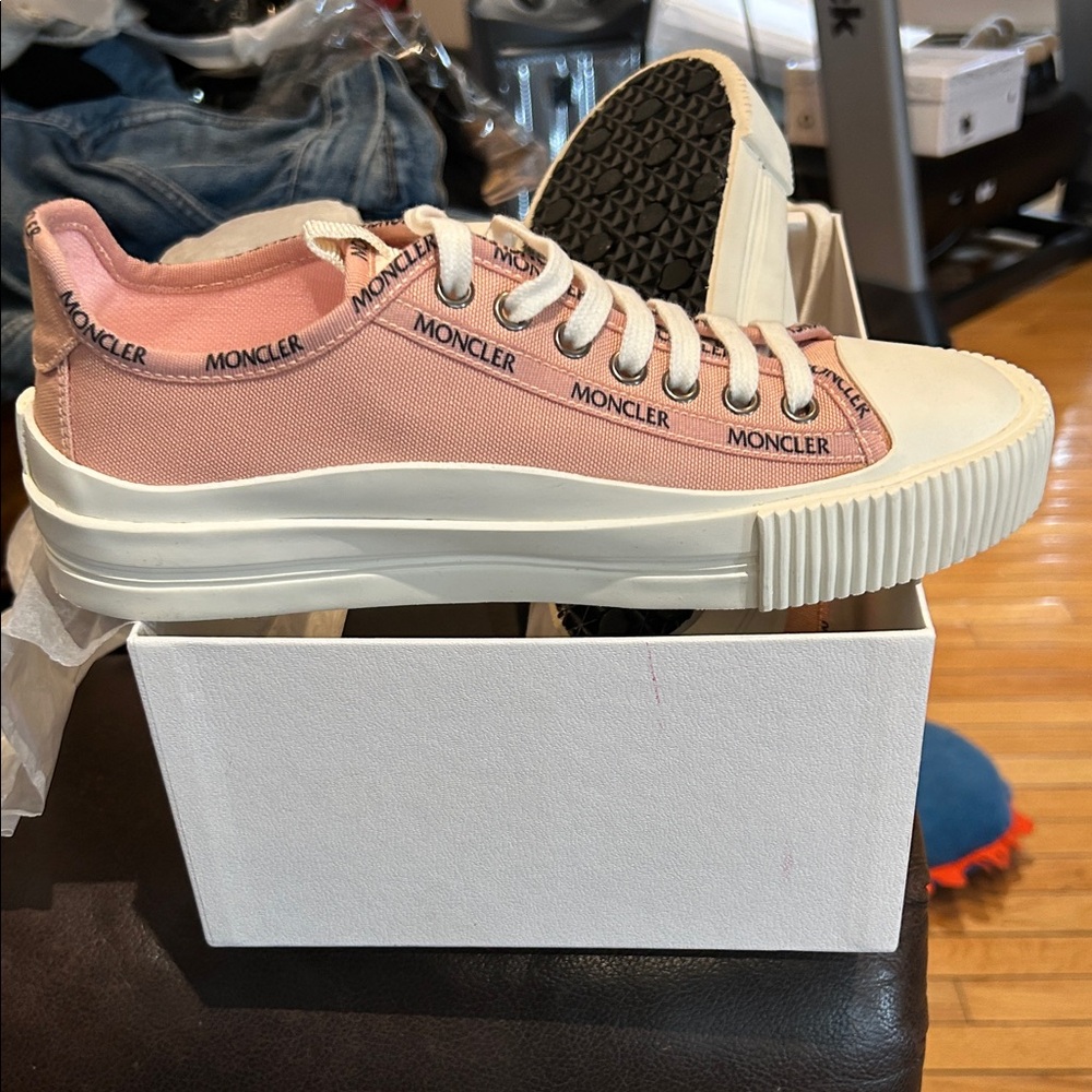 Moncler Blush and White Women's Sneakers Brand New! - Picture 6 of 6